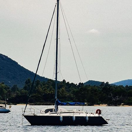 Stlocavoile 4, Bateau Seuls A Bord Hotel Porto-Vecchio  Bagian luar foto